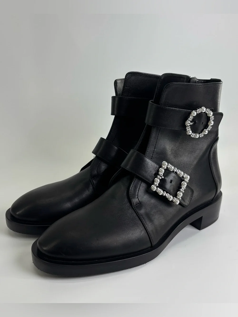 Stuart Weitzman Ryder boots 9 black Geo Buckle Pearl Crystal